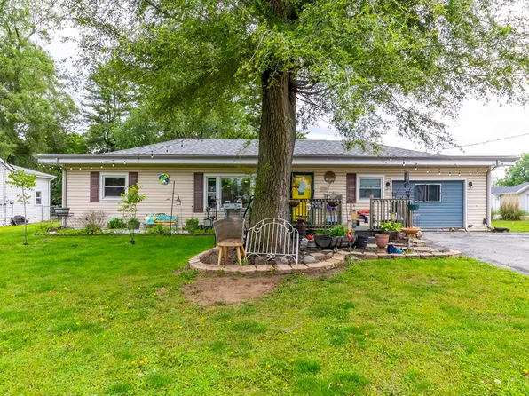 1225 Lawn Ave, New Haven, IN 46774