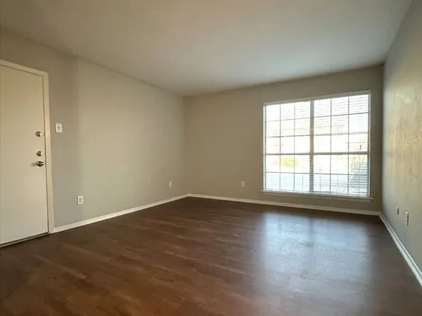 Vistas on the Park, 1002 Edmonds Ln #1B-1Ba-594Sqft, Lewisville, TX 75067