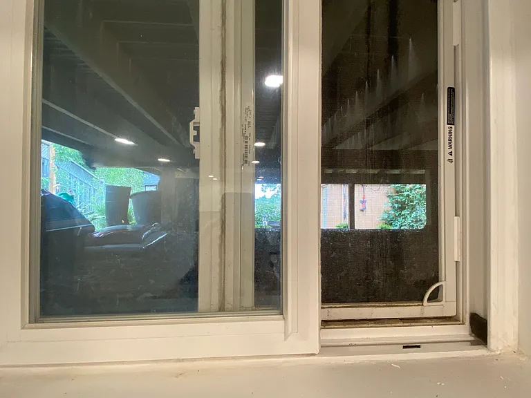 135 Bonham Blvd #BASEMENT — Photo 37
