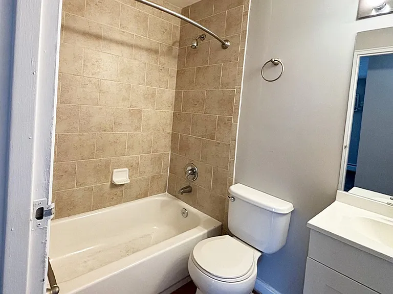 550 Lowell Ave — Photo 24