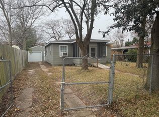 1112 11th St N, Texas City, TX 77590