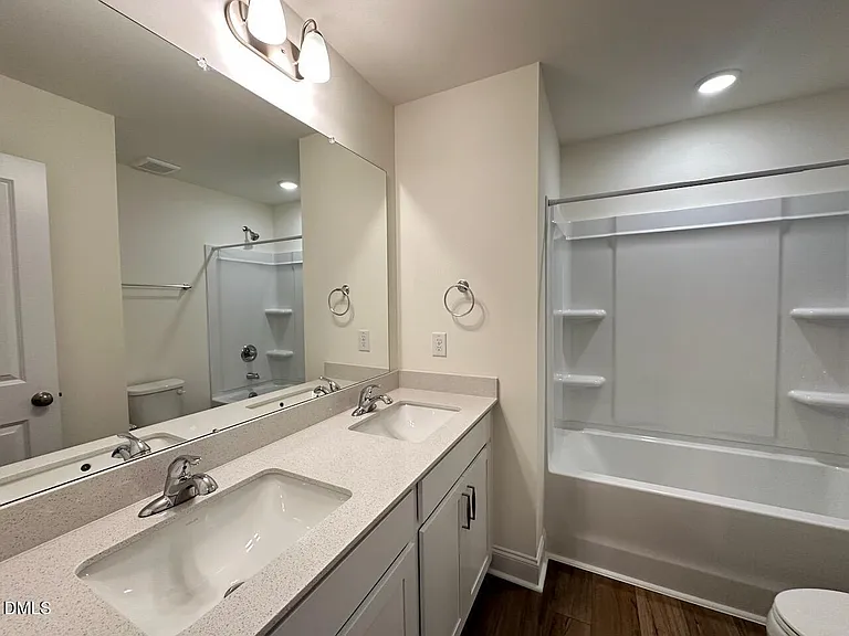 947 Kensley Grove Ln — Photo 26