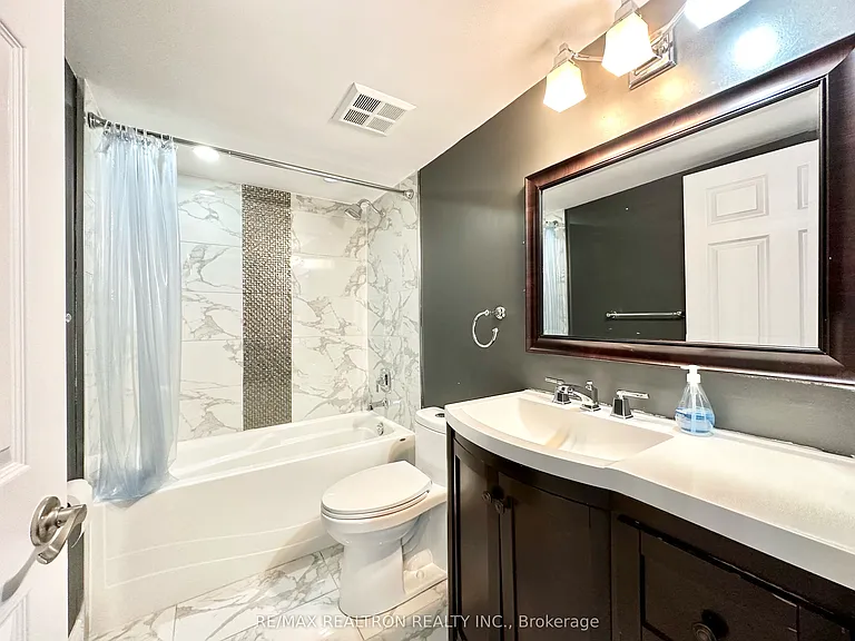 20 Harding Blvd W #711 — Photo 19