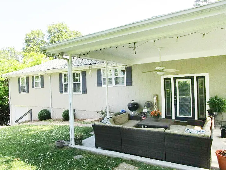 620 Intermont Rd — Photo 3