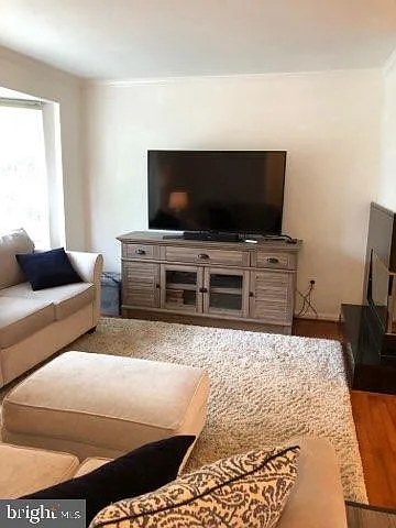 6565 Kelsey Point Cir — Photo 16