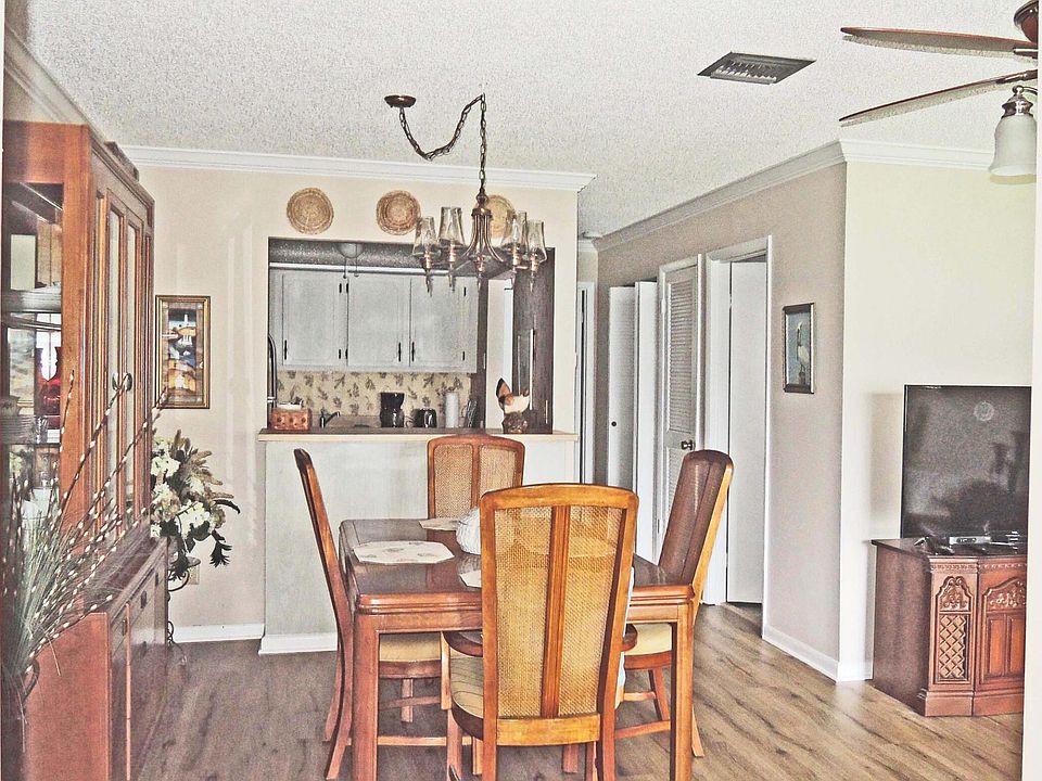 1st image of 1023 Pheasant Run Drive Apt C
