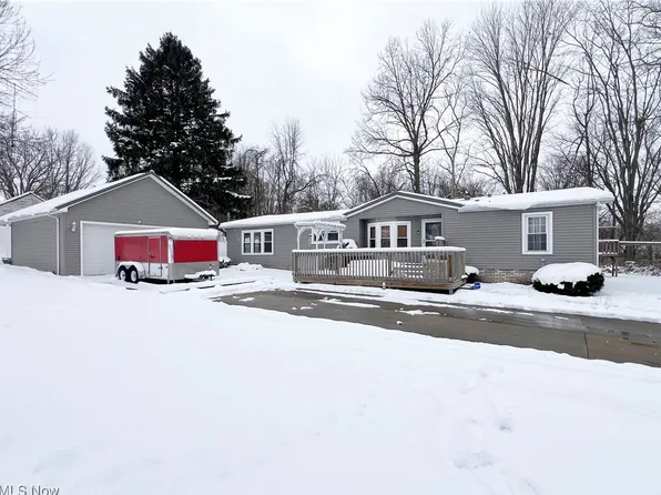 2172 Wilson St, Lorain, OH 44055