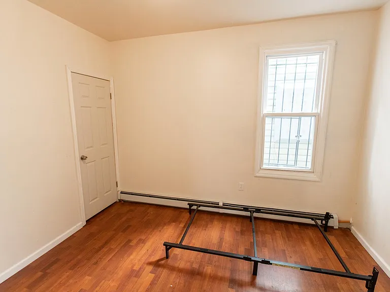 482 S 16th St #1 — Photo 3