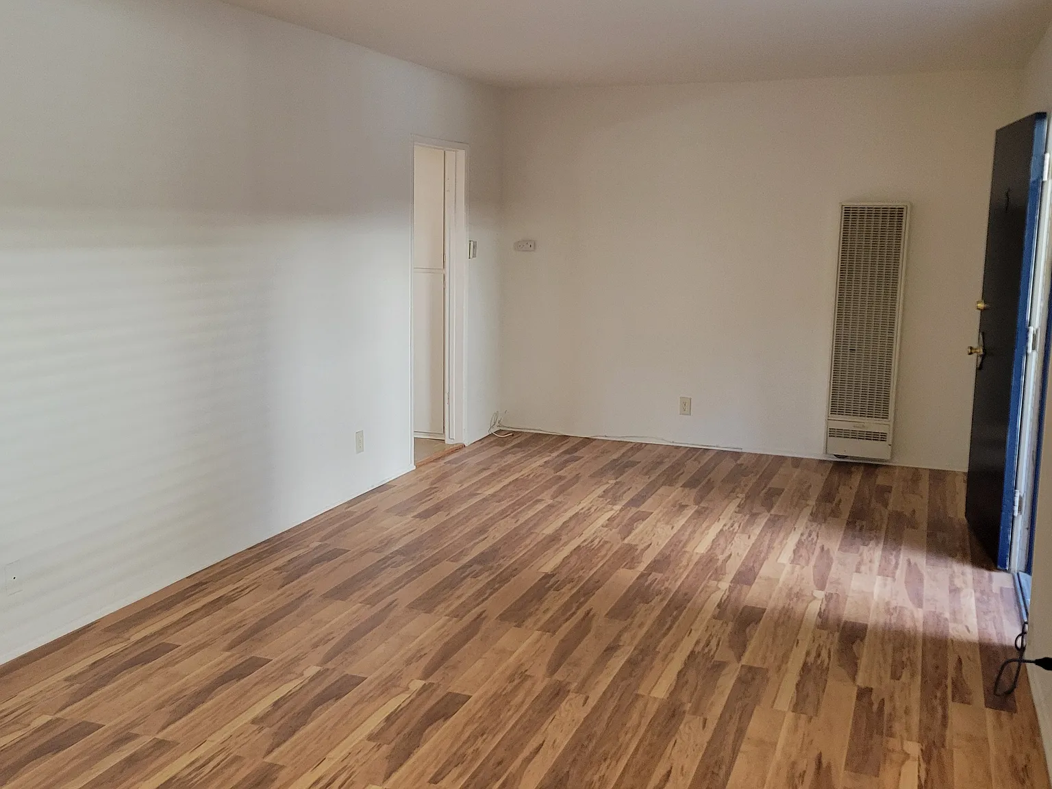 12485 Walsh Ave — Photo 3