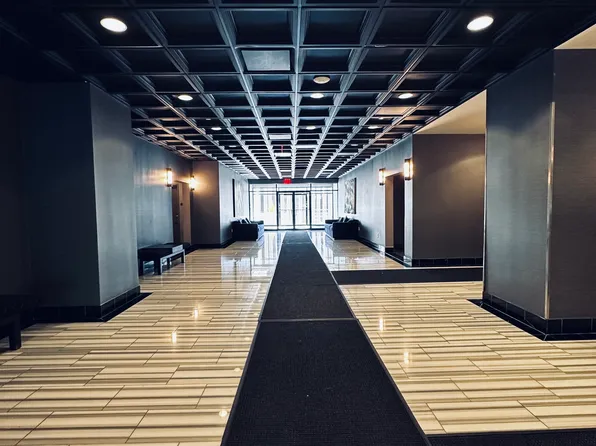 90 Bay Street Landing image 20 of 25