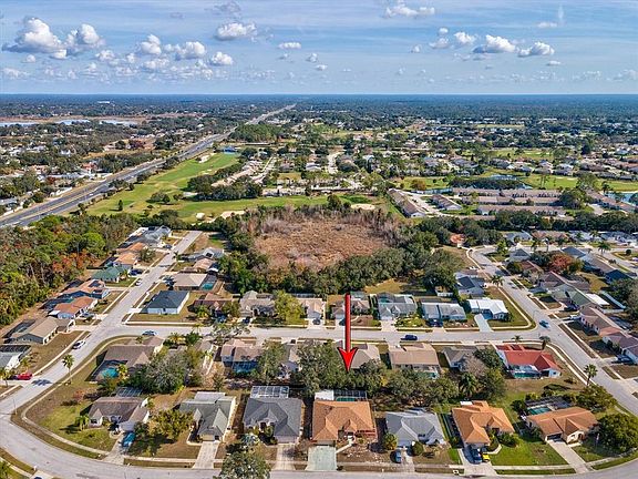 4th image of 18824 Parade Rd