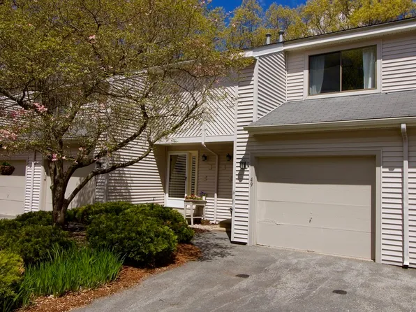 49 Samuel Dr, North Grafton, MA 01536