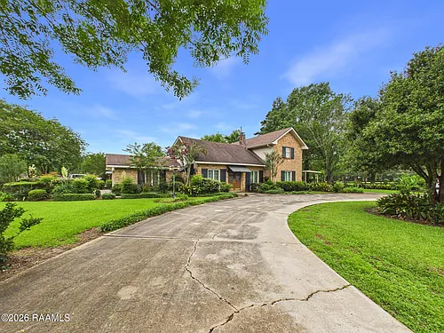 100 Oak Coulee Dr Photo 1