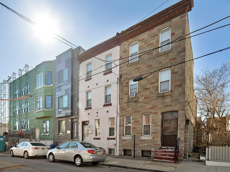 1212 N 24th St — Photo 1