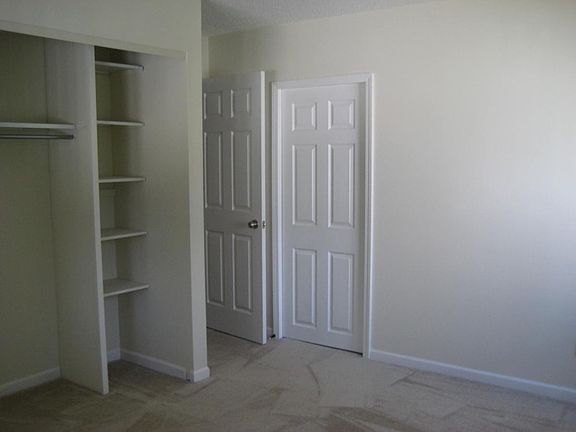 Bedrooms will have Carpet