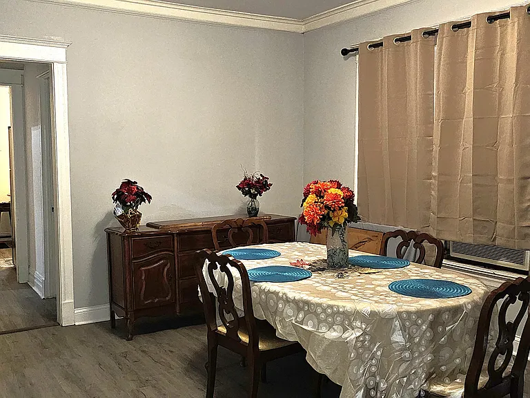 7712 S Carpenter St #1 — Photo 5