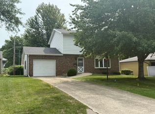1473 S Harlem Ave, Freeport, IL 61032
