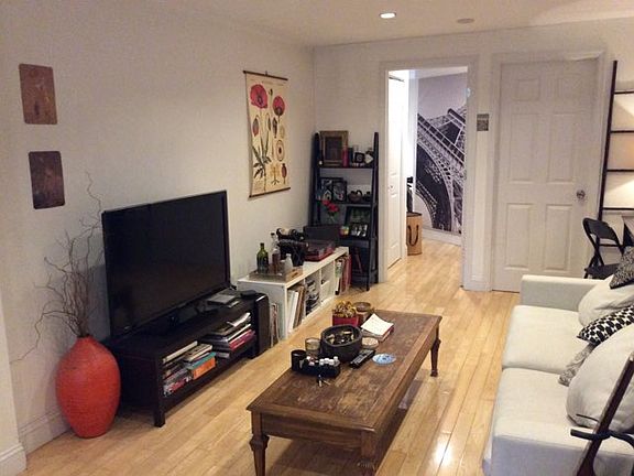 4th image of 181 Avenue B #4