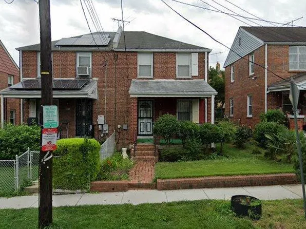 717 Emerson St NE, Washington, DC 20017