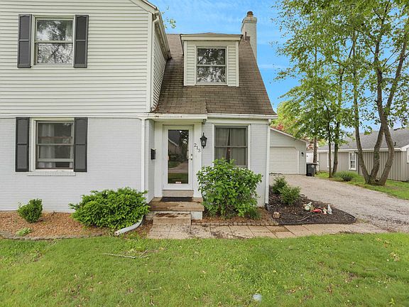 4th image of 213 S Fairlawn Ave