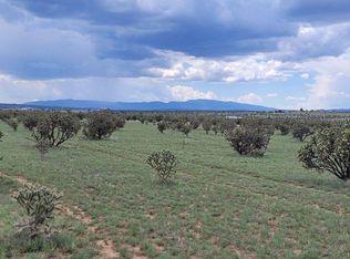 333 Thompson Rd, Edgewood, NM 87015