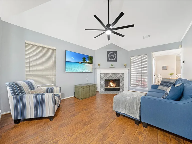 7892 Abbey Rd — Photo 3