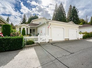 6537 138th St #3, Surrey, BC V3W 0C6