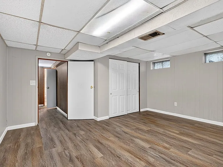 3444 Woodpath Dr — Photo 32