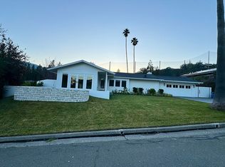 5 Bogey Ln, Novato, CA 94949