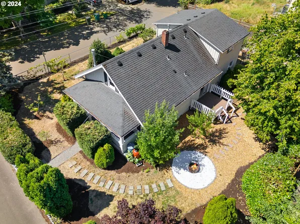 4775 SW Pacific Ave, Beaverton, OR 97005