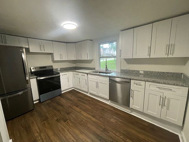1st image of 604 Jefferson St #3