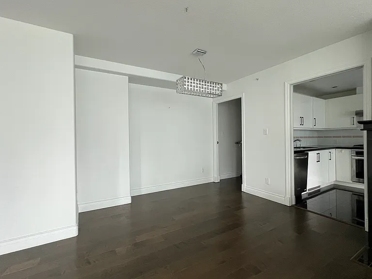 535 Nicola St #22XX — Photo 7