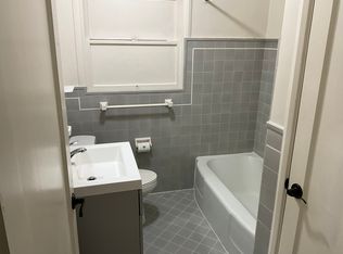 832 W Franklin St #B, Monterey, CA