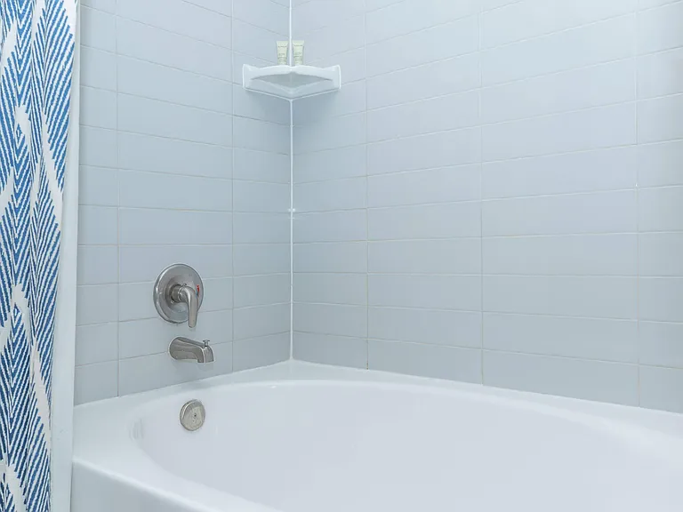 Residence at Oakmont Apartments — Photo 27