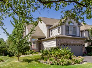 1428 Whitespire Ct, Naperville, IL 60565