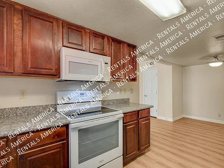 4310 Sandy River Dr #67 — Photo 10