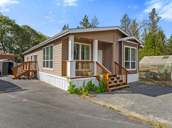 2085 Stringer Gap Rd, Grants Pass, OR 97527