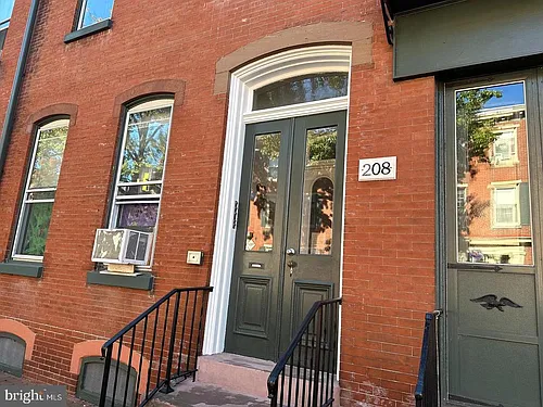 208 W Gay St #3 Photo 1