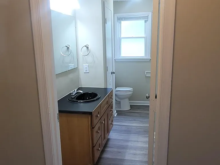 820 E Main St #822 — Photo 21