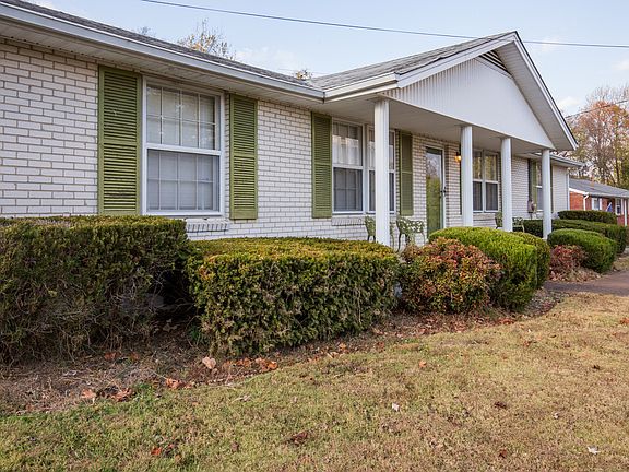 3739 Valley Ridge Dr