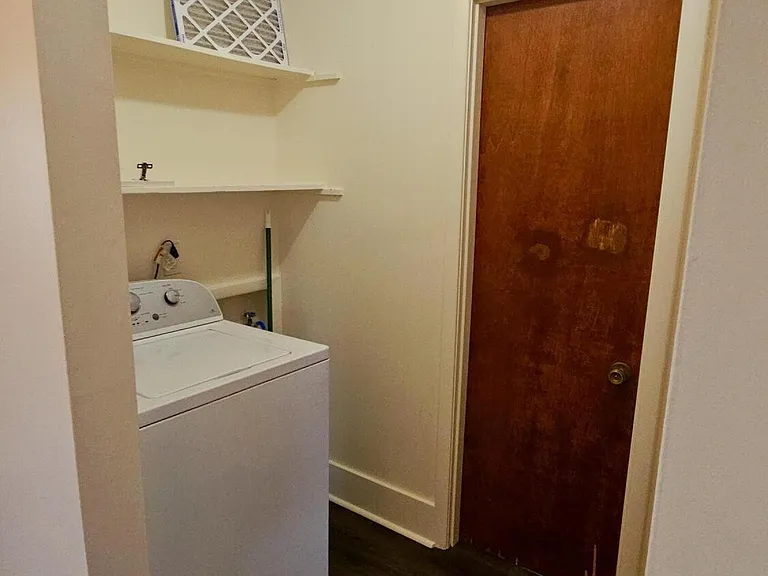 108 Princeton Dr — Photo 4