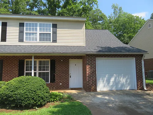 204 Springfield Cir Photo 1