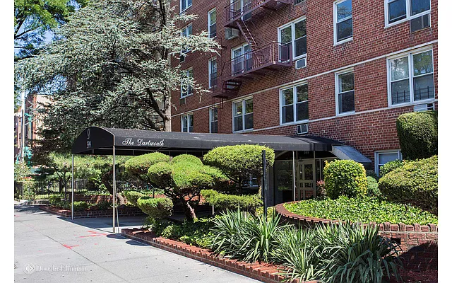 Sold by Douglas Elliman | media 8