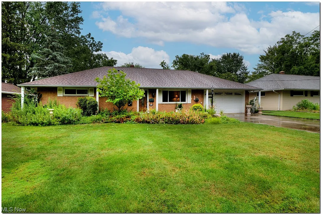 485 Harris Rd photo 1