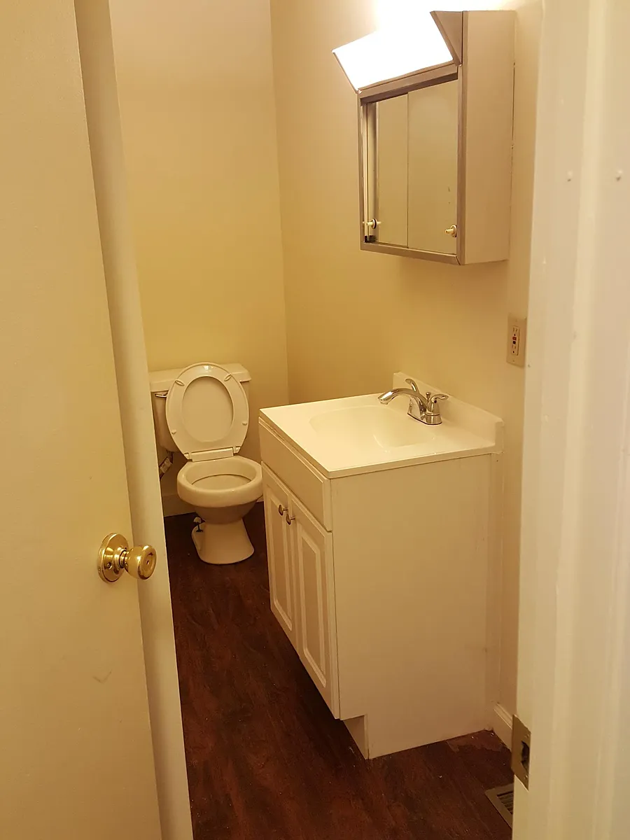Building Photo - 539 Corey Ave #1