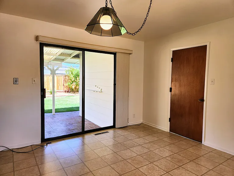 2220 Sartori Dr — Photo 12