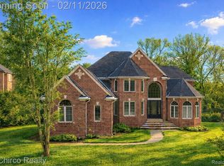 755 Majestic, Rochester Hills, MI 48306