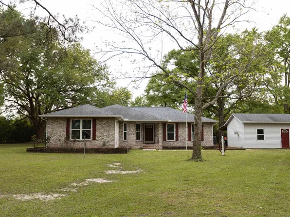 3515 Ty Ln, Pace, FL 32571