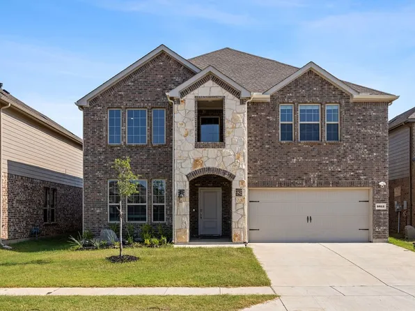 9812 Fall Brook Dr, Aubrey, TX 76227