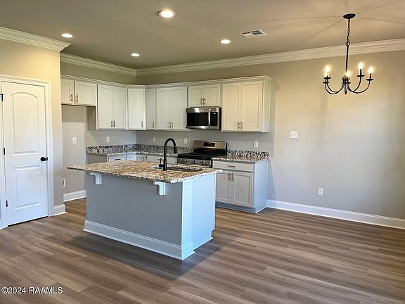 4th image of 116 Nandina Dr